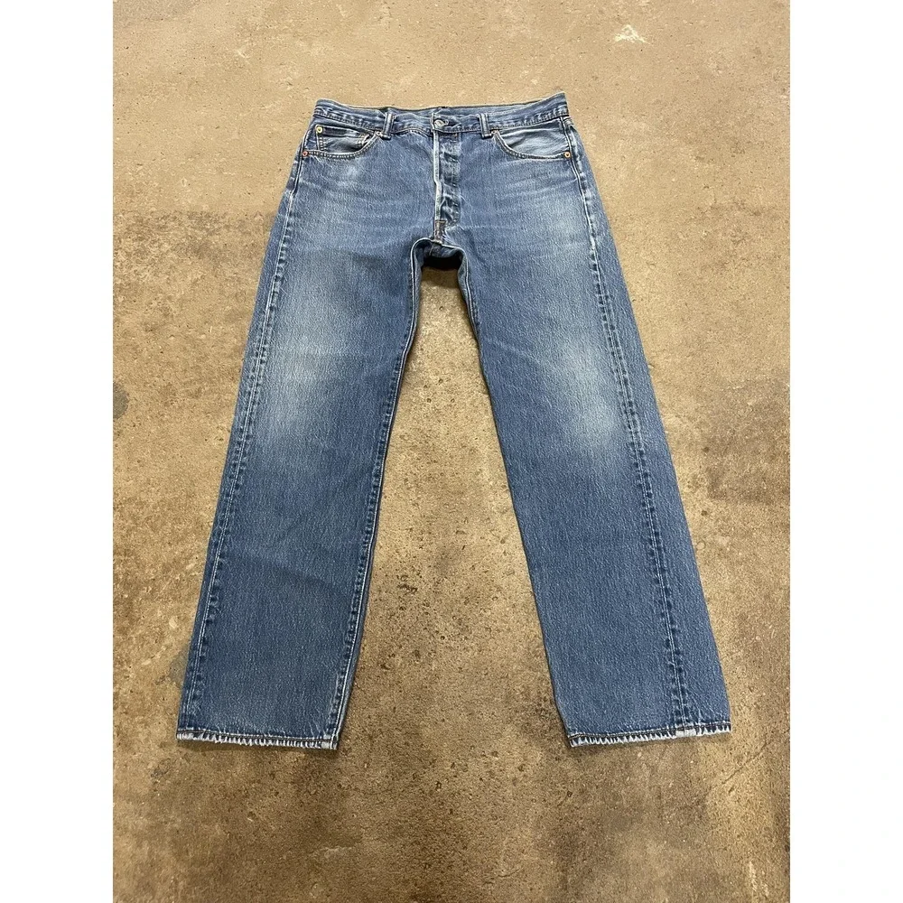 Levis‎ 501 Jeans Mens 36x30 Medium Wash Blue Denim Straight Leg Button Fly